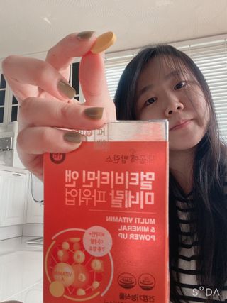 서울약사신협_내몸애발란스멀티비타민앤미네랄파워업_800mg x 90정 — 4점을 준 리뷰어가 2021년 5월 올린 사용 사진