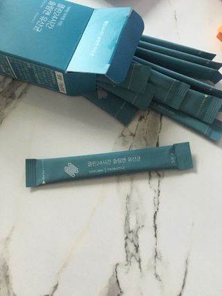 클린24시간 슬림앤유산균 1박스 (3.5g X 15포) — 5점을 준 리뷰어가 2022년 7월 올린 사용 사진