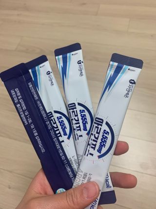 자연에온 아르긴포스 L-아르기닌 5555mg 스틱 15개입 1박스 — 5점을 준 리뷰어가 2021년 5월 올린 사용 사진