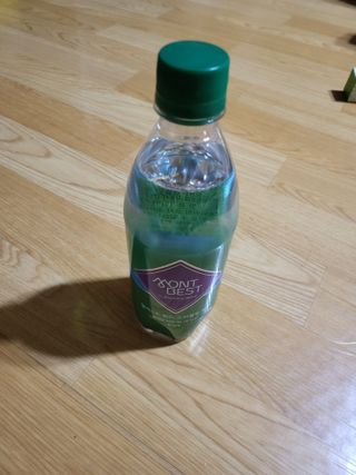 몽베스트 Montbest with Sparkling water Plain 20병 — 4점을 준 리뷰어가 2021년 11월 올린 사용 사진