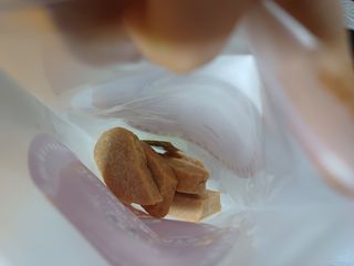 [졸리졸리] 애견 치즈스틱 (HORSE MILK CHEESE) — 4점을 준 리뷰어가 2023년 1월 올린 사용 사진