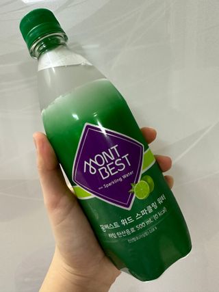 몽베스트 Montbest with Sparkling water Lime20병 — 5점을 준 리뷰어가 2023년 3월 올린 사용 사진