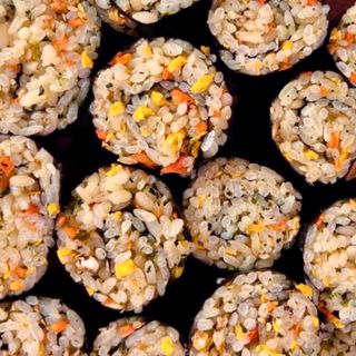 해풀잎 누구나 김밥*1ea [(혼합야채 35g *1ea,  김밥김 (5g, 5ea),  양념간장 (6g, 5ea), 참기름(5g, 2ea)] — 5점을 준 리뷰어가 2022년 7월 올린 사용 사진