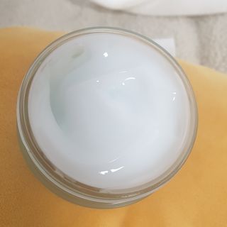 김정문알로에 큐어 큐어 알로에 리프레쉬 젤리 세럼, 큐어 알로에 하이드로 젤리 크림 — 5점을 준 리뷰어가 2021년 3월 올린 사용 사진