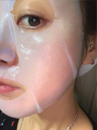 리브얼 | LIVALL 바이오셀룰로오스 마스크 레스트 앤 글로우 33ml  x 3개입 — 5점을 준 리뷰어가 2022년 7월 올린 사용 사진