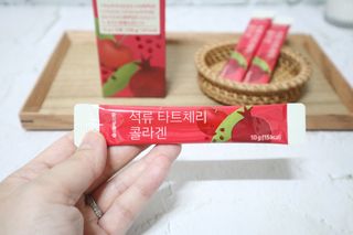 서울약사신협_석류 타트체리 콜라겐_10g x 30포 — 5점을 준 리뷰어가 2021년 8월 올린 사용 사진