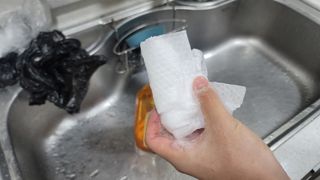 부직포나라 중금속유해물질ZERO 뜯어쓰는 주방 일회용수세미 60매 2매 — 5점을 준 리뷰어가 2022년 10월 올린 사용 사진