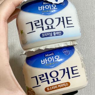 매일바이오 그릭요거트 오리지널 플레인 4개, 로스터리 커피믹스 4개 — 3점을 준 리뷰어가 2021년 12월 올린 사용 사진