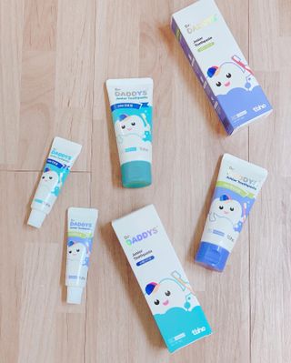 닥터데디스 안심불소 튼튼치약(청포도, 민트 중 택 1) 60g + 여행용 미니 치약 15g — 5점을 준 리뷰어가 2022년 9월 올린 사용 사진