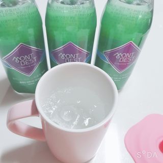 몽베스트 Montbest with Sparkling water Plain 20병 — 5점을 준 리뷰어가 2021년 11월 올린 사용 사진