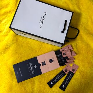 코코몰리 고양이 구강• 헤어볼 데일리 /신장• 요로 데일리 — 5점을 준 리뷰어가 2021년 1월 올린 사용 사진