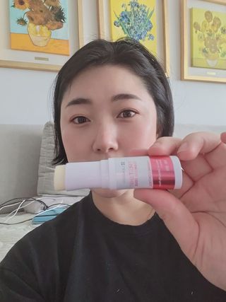 리더스코스메틱 리더스 퍼스트 샷 에센스 스틱 2종 — 5점을 준 리뷰어가 2022년 3월 올린 사용 사진