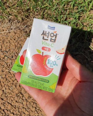 썬업비타씨 썬업 Vita-C — 5점을 준 리뷰어가 2021년 6월 올린 사용 사진
