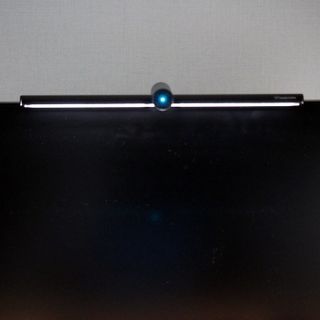TOMO GRAPHY 나 있을땐 환한 조명 나 없을땐 확실한 살균 ★ DESK LIGHT & STERILIZER [ON] ★ — 5점을 준 리뷰어가 2021년 11월 올린 사용 사진