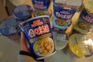 NISSIN 닛신 컵누들  4종 - 씨푸드오리지날, 씨푸드 스파이시, 씨푸드 커리, 씨푸드 XO소스 — 5점을 준 리뷰어가 2022년 11월 올린 사용 사진