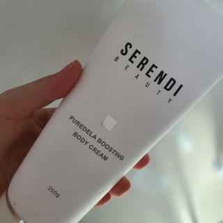 세렌디뷰티 퓨어델라 부스팅 바디크림 — 5점을 준 리뷰어가 2021년 8월 올린 사용 사진
