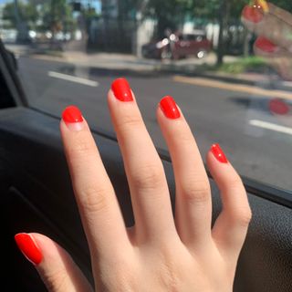 데싱디바 글레이즈 젤네일 크레이지 레드 가을 컬렉션_4종 중 택 1 — 4점을 준 리뷰어가 2021년 9월 올린 사용 사진