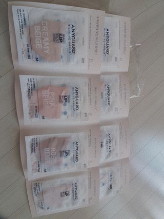 애니가드 셋업메베마스크 (대형 4컬러 + 중형 4컬러) — 5점을 준 리뷰어가 2022년 4월 올린 사용 사진