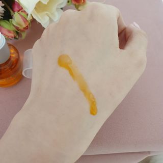 유니베르소 로즈힙 오일 15ml — 5점을 준 리뷰어가 2021년 4월 올린 사용 사진