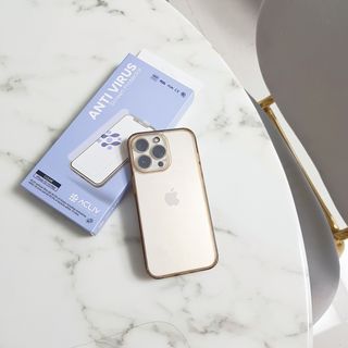 아클리브 Premium 항균 항바이러스 액정 보호필름(iPhone) — 5점을 준 리뷰어가 2022년 10월 올린 사용 사진