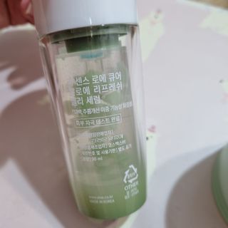 김정문알로에 큐어 큐어 알로에 리프레쉬 젤리 세럼, 큐어 알로에 하이드로 젤리 크림 — 5점을 준 리뷰어가 2021년 2월 올린 사용 사진