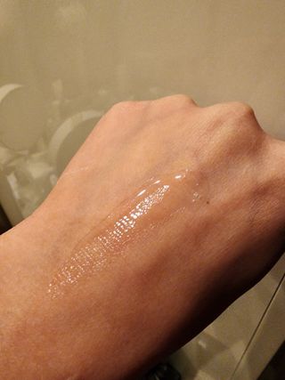 나우 [리브엠] 123억개 엑소좀으로 채운 눈부신 광채, 엑소코어 화이트닝 텐션 앰플 — 5점을 준 리뷰어가 2023년 8월 올린 사용 사진