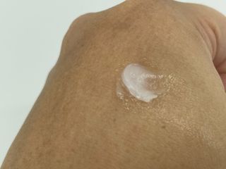 [후르디아] 올리브영 꿀과즙 립밤 2종 (블루베리/석류) — 5점을 준 리뷰어가 2022년 1월 올린 사용 사진