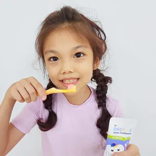 닥터데디스 안심불소 튼튼치약(청포도, 민트 중 택 1) 60g + 여행용 미니 치약 15g — 5점을 준 리뷰어가 2022년 10월 올린 사용 사진