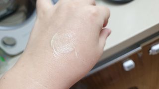 건선/아토/습진/민감성 피부 천연보습진정크림 소리온 크림 & 센시티브 크림 50g — 5점을 준 리뷰어가 2022년 3월 올린 사용 사진