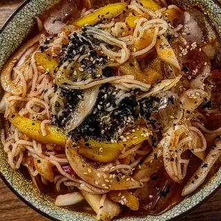 [한면원] 비빔국수 2인분 — 5점을 준 리뷰어가 2022년 8월 올린 사용 사진