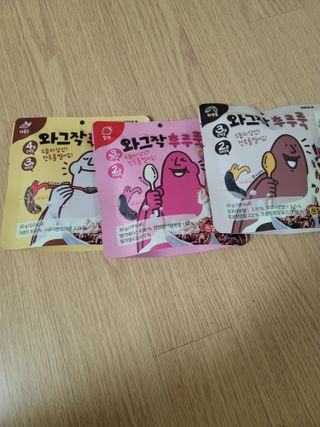 스낵스 와그작후루룩 3종_카카오2봉+아몬드2봉+딸기2봉 (총 6봉) — 5점을 준 리뷰어가 2024년 2월 올린 사용 사진