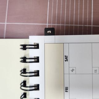 리훈 곰부 세우는 체크리스트 위클리 탁상 플래너 주간 일주일 계획표 — 5점을 준 리뷰어가 2023년 2월 올린 사용 사진