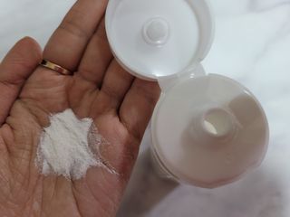 나우 [리브엠] 화해 1등 클렌징 파우더! 모공&피지 말끔순삭 — 4점을 준 리뷰어가 2023년 6월 올린 사용 사진