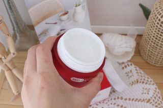 레드투래드 센서티브 슈퍼 크림 50ml — 5점을 준 리뷰어가 2021년 10월 올린 사용 사진