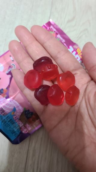 [팔도] 잔망루피젤리 믹스베리맛 42g 8개 — 5점을 준 리뷰어가 2022년 1월 올린 사용 사진