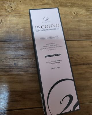 오투에니원 인컨보 바디 퍼퓸 샤워 젤 200ml — 5점을 준 리뷰어가 2023년 1월 올린 사용 사진