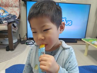 다나음 셀렌에 빠진 아연면역젤리 열대과일맛+사과맛 — 5점을 준 리뷰어가 2023년 1월 올린 사용 사진