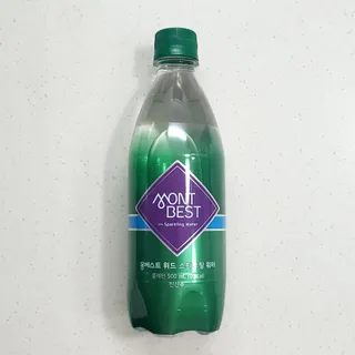 몽베스트 Montbest with Sparkling water Plain 20병 — 5점을 준 리뷰어가 2022년 6월 올린 사용 사진