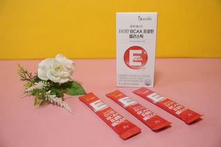 [인디닥터] 타이탄 BCAA 프로틴 젤리스틱 — 5점을 준 리뷰어가 2022년 5월 올린 사용 사진