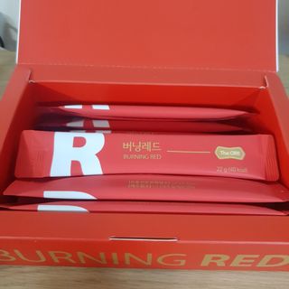 디오르 버닝레드 — 5점을 준 리뷰어가 2022년 1월 올린 사용 사진