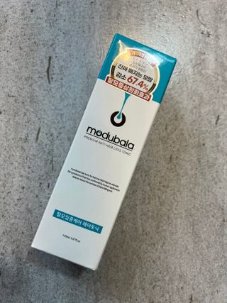 모두발라 탈모집중케어 헤어토닉 — 5점을 준 리뷰어가 2021년 12월 올린 사용 사진