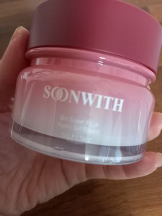 SOONWITH 바이오 수퍼 아쿠아 하이드로 젤 크림 — 4점을 준 리뷰어가 2021년 3월 올린 사용 사진