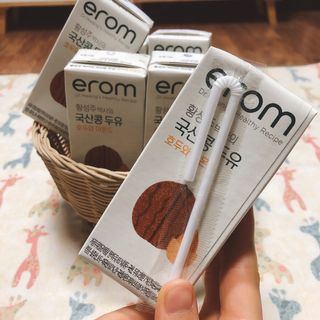 이롬 erom 황성주박사의 국산콩 두유 호두와 아몬드 — 5점을 준 리뷰어가 2020년 12월 올린 사용 사진
