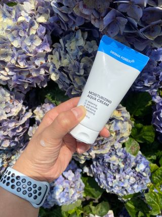 더마포레스트 모이스처라이징 아쿠아크림 / 수분크림 히알루론산 펩타이드 보습 미백 주름개선 — 5점을 준 리뷰어가 2021년 6월 올린 사용 사진