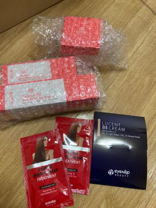 아이앤립 / EYENLIP 아이앤립 연어오일 리바이탈라이징 토너+앰플+크림 3종 세트 — 5점을 준 리뷰어가 2021년 5월 올린 사용 사진