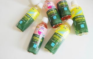 더그레잇티 콤부차 [매일유업] 더그레잇티 44kcal 콤부차 300ml *12개입 (오리지널 6개+베리리치 6개) — 5점을 준 리뷰어가 2023년 7월 올린 사용 사진
