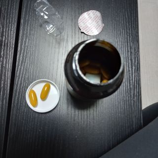 로얄 캐네디언 간이 먼저 알아채는 진한 알부민의 힘, 알부민 골드 — 5점을 준 리뷰어가 2023년 5월 올린 사용 사진