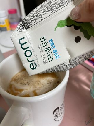 이롬 erom 황성주박사의 국산콩 두유 검은콩 고칼슘 — 5점을 준 리뷰어가 2020년 12월 올린 사용 사진