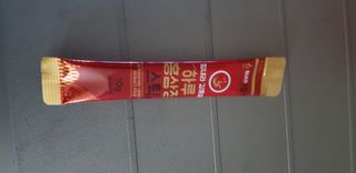 힘내라김홍삼 하루홍삼정스틱 10g x 10포 — 5점을 준 리뷰어가 2021년 5월 올린 사용 사진