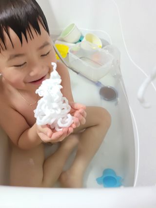 여우두마리 아기 버블클렌저 버블폼 거품놀이 유아바디워시 배쓰밤 입욕제 — 2점을 준 리뷰어가 2021년 2월 올린 사용 사진